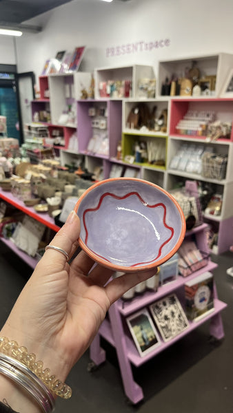 Bowls | Medium | Purple Scallop
