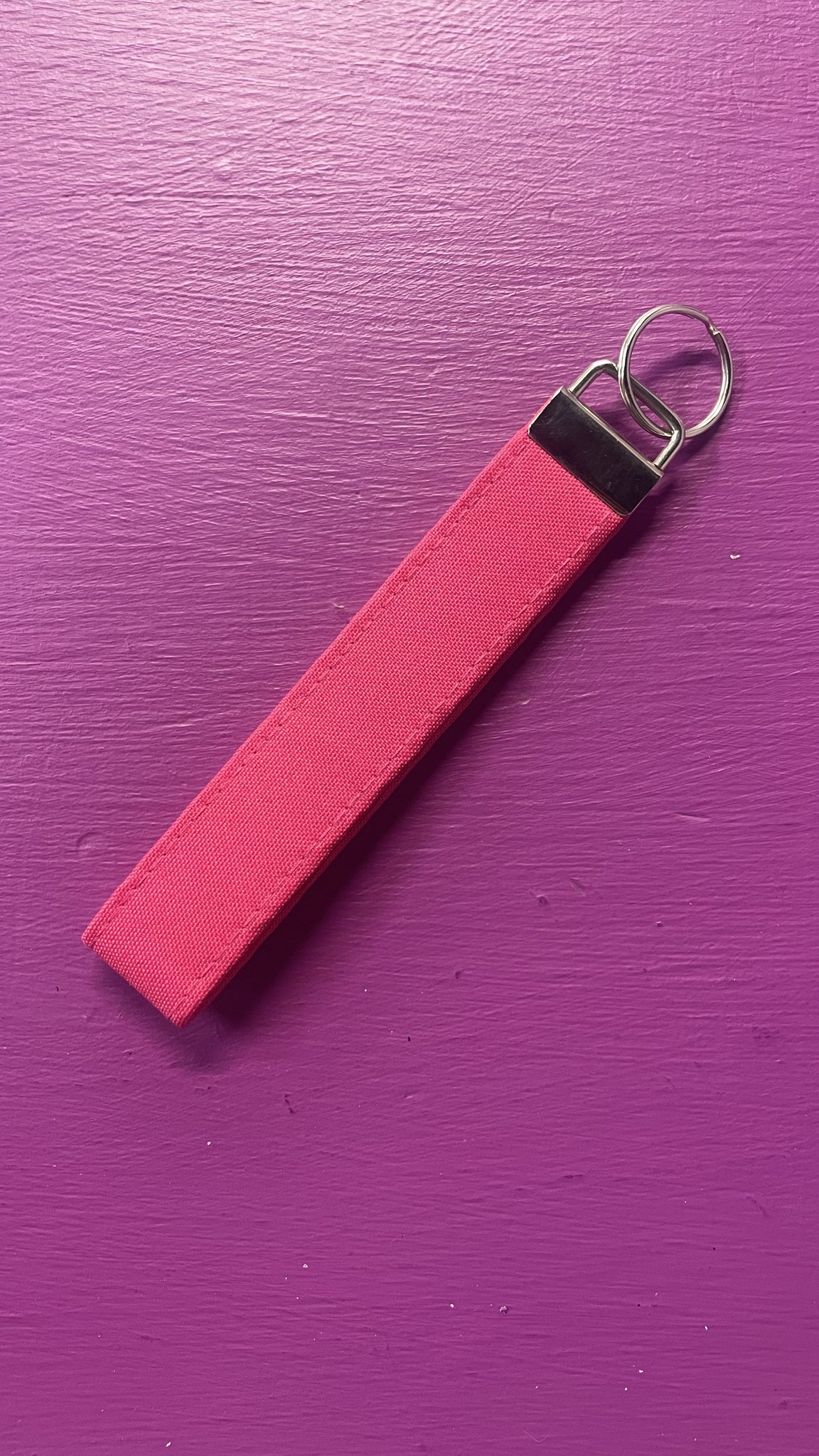 Wrislet Keychain Hot Pink