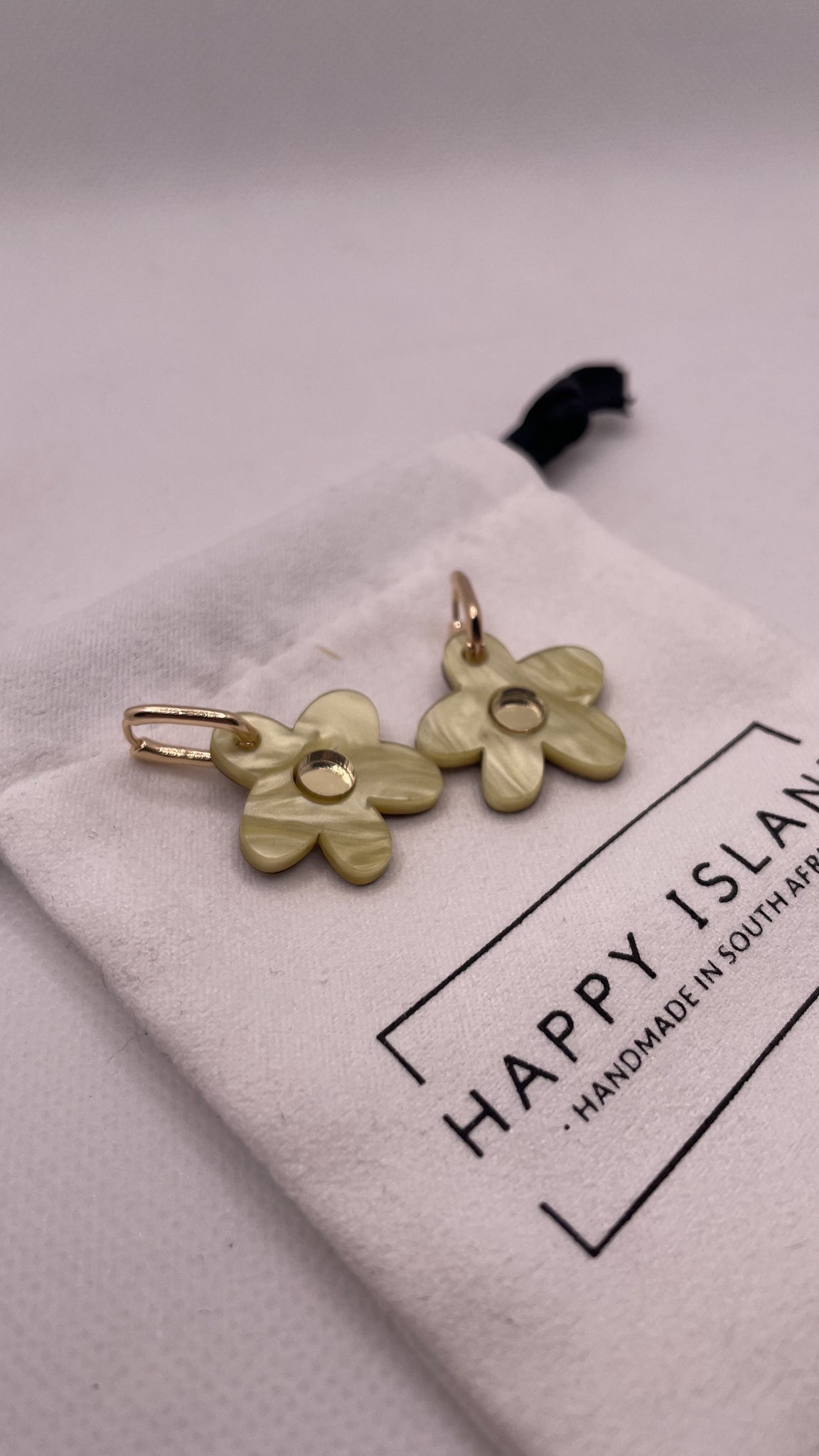 Earrings Hoops Daisy yellow