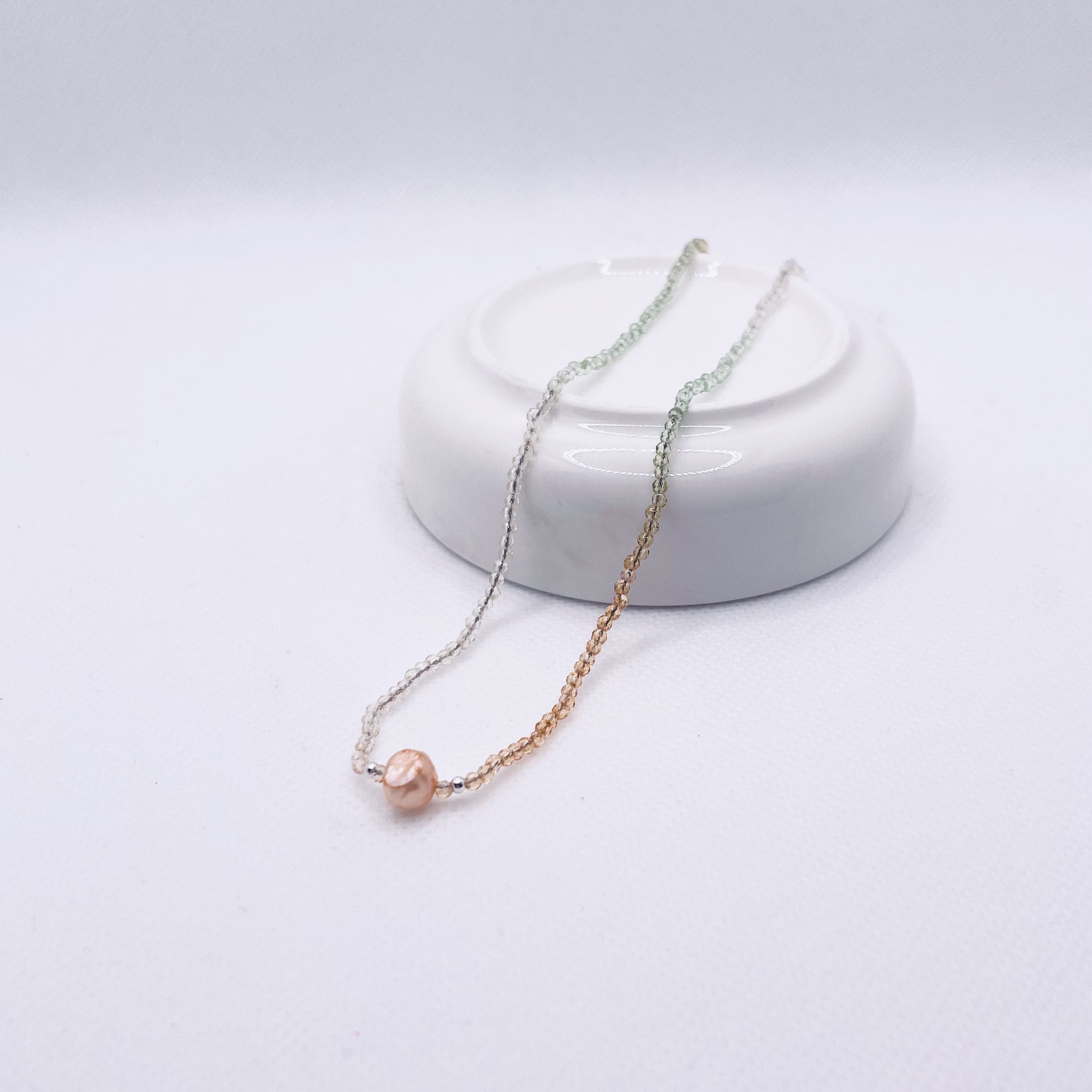 Silk Necklace | Ombre Peach F/W Pearl