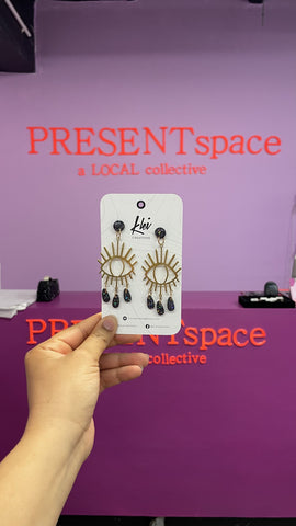 Earrings Large brass eye with tears
