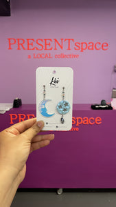 Earrings asymmetrical moon and stars blue