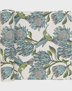 Table Runners (2.5M) / Protea (Blue On White)