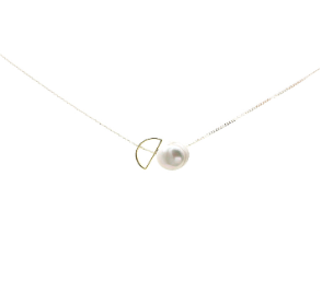 Necklace Pearl and Moon